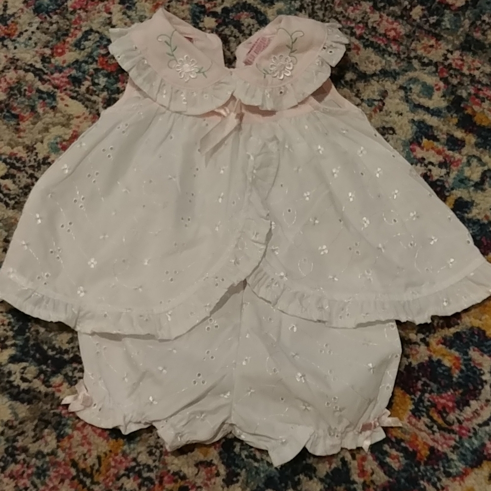 Gorgeous 6-9 month outfit